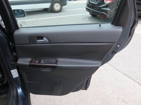 Used 2005 Volvo V50 2.4i image 27