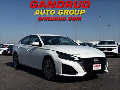 New 2026 Nissan Altima 2.5 SV