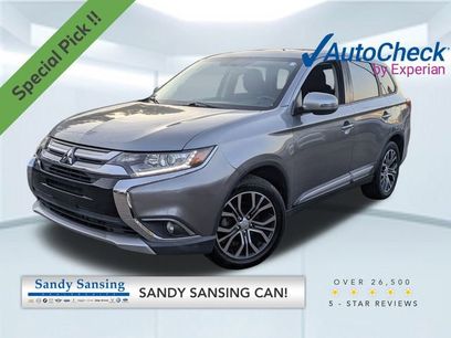 Used 2017 Mitsubishi Outlander SE