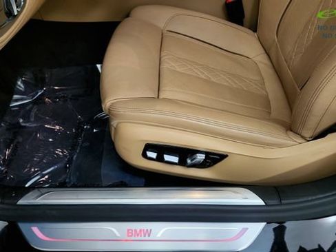 Used 2021 BMW 750i xDrive w/ Executive Package AWD/4WD image 49