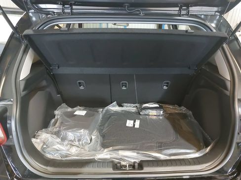 New 2026 Hyundai Venue SEL FWD image 13