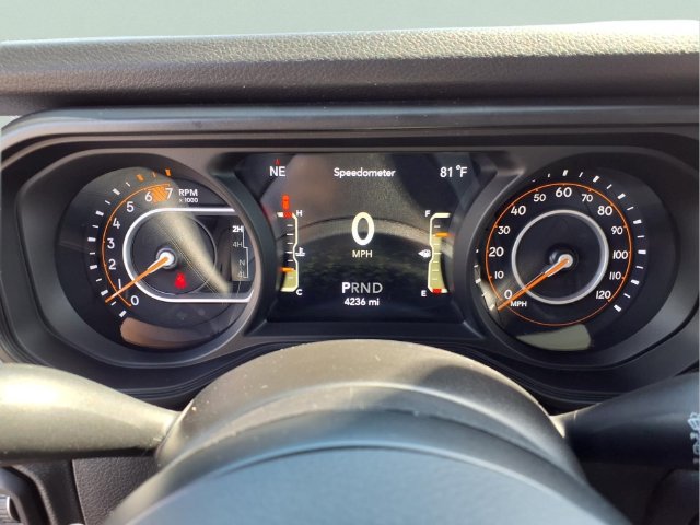 Used 2025 Jeep Wrangler Unlimited Sport AWD/4WD image 18