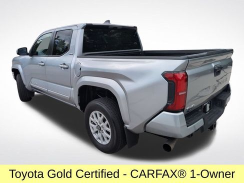 Certified 2024 Toyota Tacoma SR5 AWD/4WD image 3