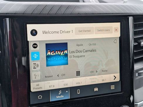 New 2026 RAM 1500 Express AWD/4WD image 18