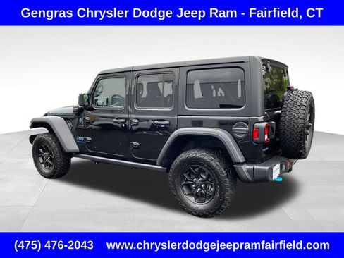 Used 2024 Jeep Wrangler Unlimited AWD/4WD image 4