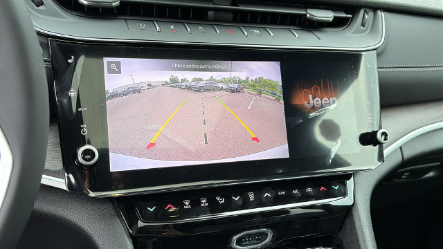 New 2027 Jeep Grand Cherokee Limited AWD/4WD image 17