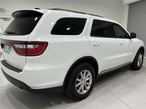 Used 2024 Dodge Durango SXT image 8