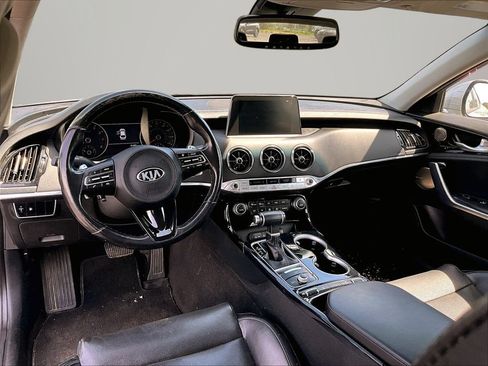 Used 2018 Kia Stinger Premium w/ Paint Protection Package AWD/4WD image 15