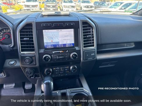 Used 2019 Ford F150 Raptor w/ Equipment Group 802A Luxury AWD/4WD image 12