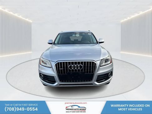 Used 2016 Audi Q5 2.0T Premium Plus w/ Technology Package AWD/4WD image 2