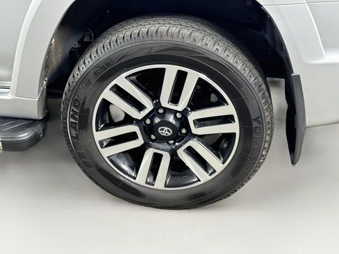 Certified 2023 Toyota 4Runner Limited AWD/4WD image 9