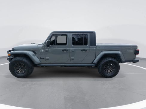 Used 2021 Jeep Gladiator Sport image 8