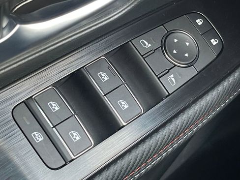 New 2025 Nissan Kicks SR w/ SR Premium Package image 20