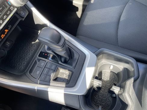 Certified 2024 Toyota RAV4 LE AWD/4WD image 21