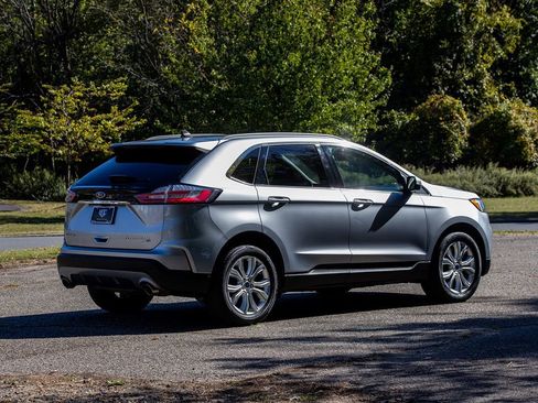 Used 2020 Ford Edge Titanium w/ Cargo Accessory Package image 4