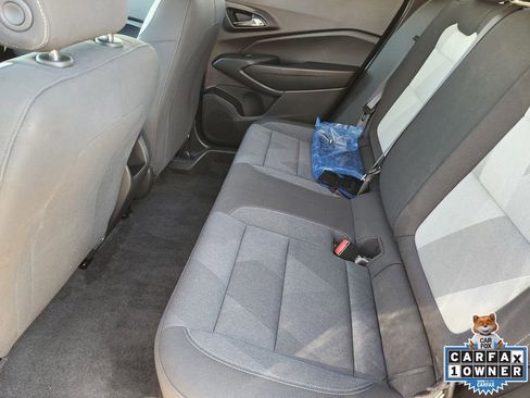 Used 2025 Chevrolet Trax LS image 34