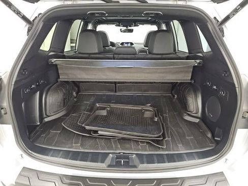 Used 2024 Subaru Forester Wilderness w/ Wilderness Package AWD/4WD image 32