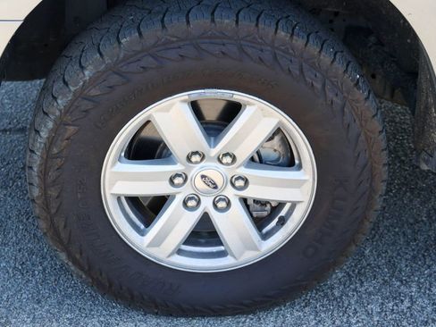 Used 2023 Ford F150 XLT w/ Trailer Tow Package AWD/4WD image 11