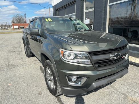 Used 2018 Chevrolet Colorado Z71 image 2