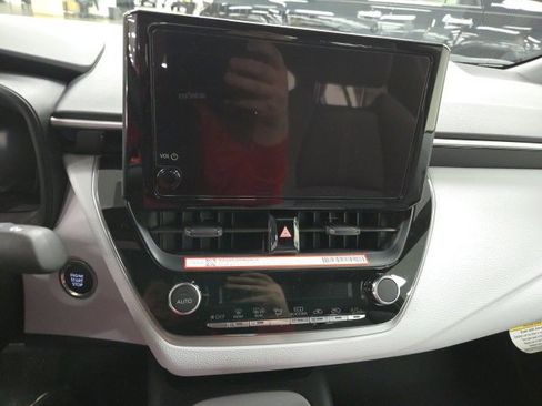 New 2026 Toyota Corolla SE image 22