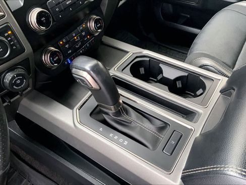 Used 2020 Ford F150 Raptor w/ Equipment Group 802A Luxury image 17