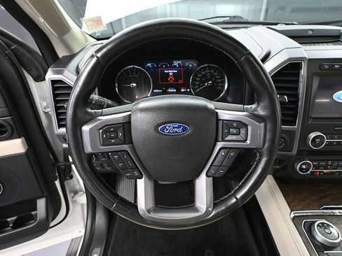 Used 2021 Ford Expedition Platinum image 27