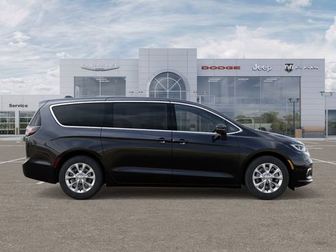 New 2026 Chrysler Pacifica Select image 24