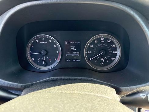 Used 2016 Hyundai Tucson Limited image 18