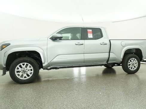 New 2026 Toyota Tacoma SR5 image 18