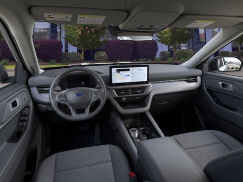 New 2026 Ford Explorer Active RWD image 9