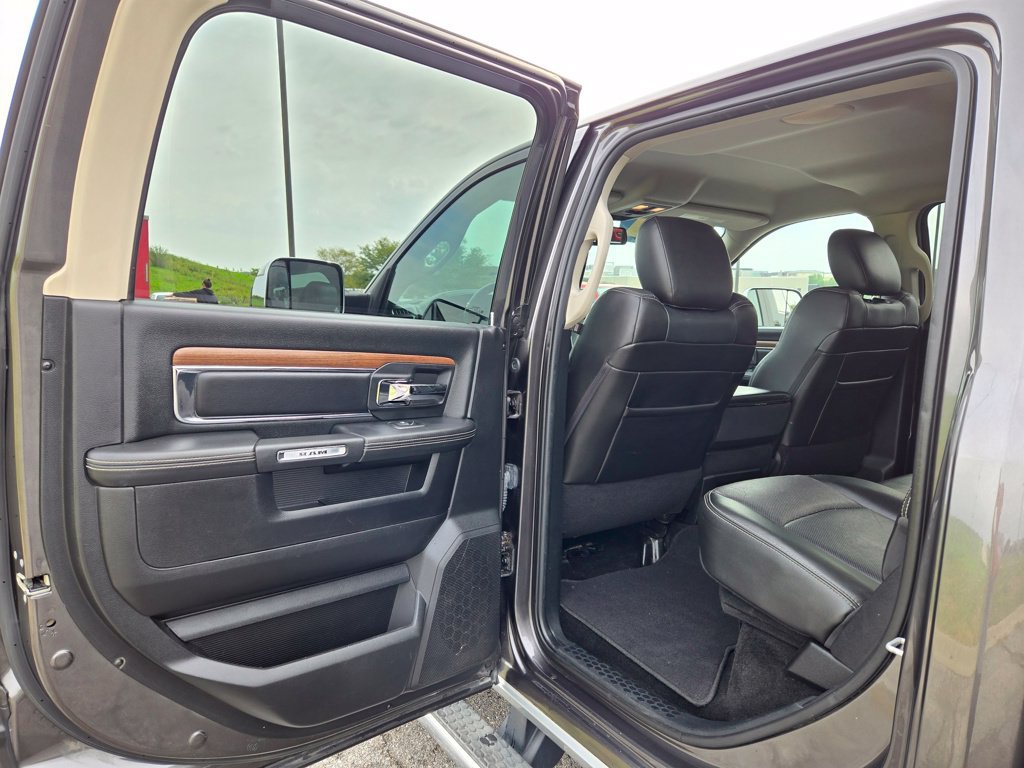 Used 2015 RAM 2500 Laramie w/ Protection Group AWD/4WD image 27