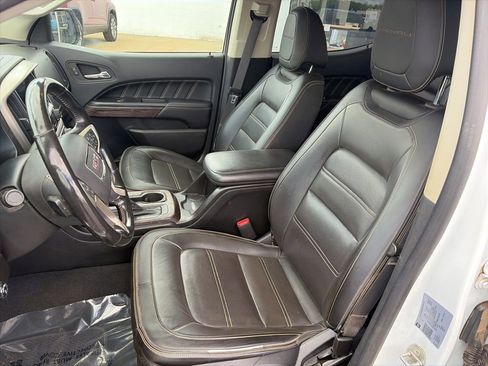 Used 2022 GMC Canyon Denali AWD/4WD image 15