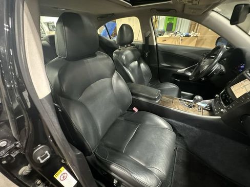 Used 2011 Lexus IS 250 AWD w/ Luxury Plus Value Edition image 32