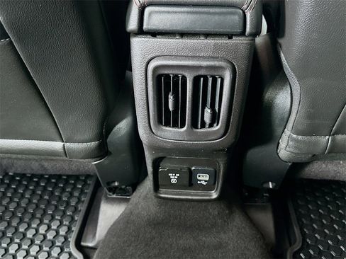 Used 2019 Jeep Compass Trailhawk w/ Leather Interior Group image 26