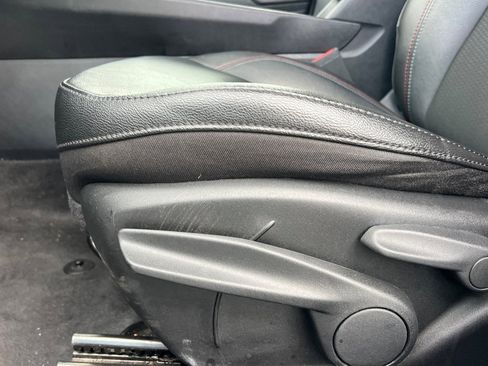 Used 2024 Jeep Compass Trailhawk image 13