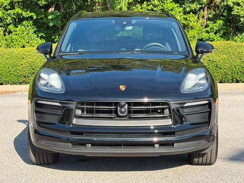 Certified 2026 Porsche Macan AWD/4WD image 25