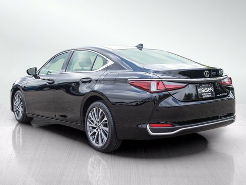 Used 2021 Lexus ES 250 w/ Premium Package AWD/4WD image 3