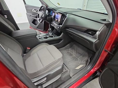 Used 2020 Chevrolet Traverse LT FWD image 38