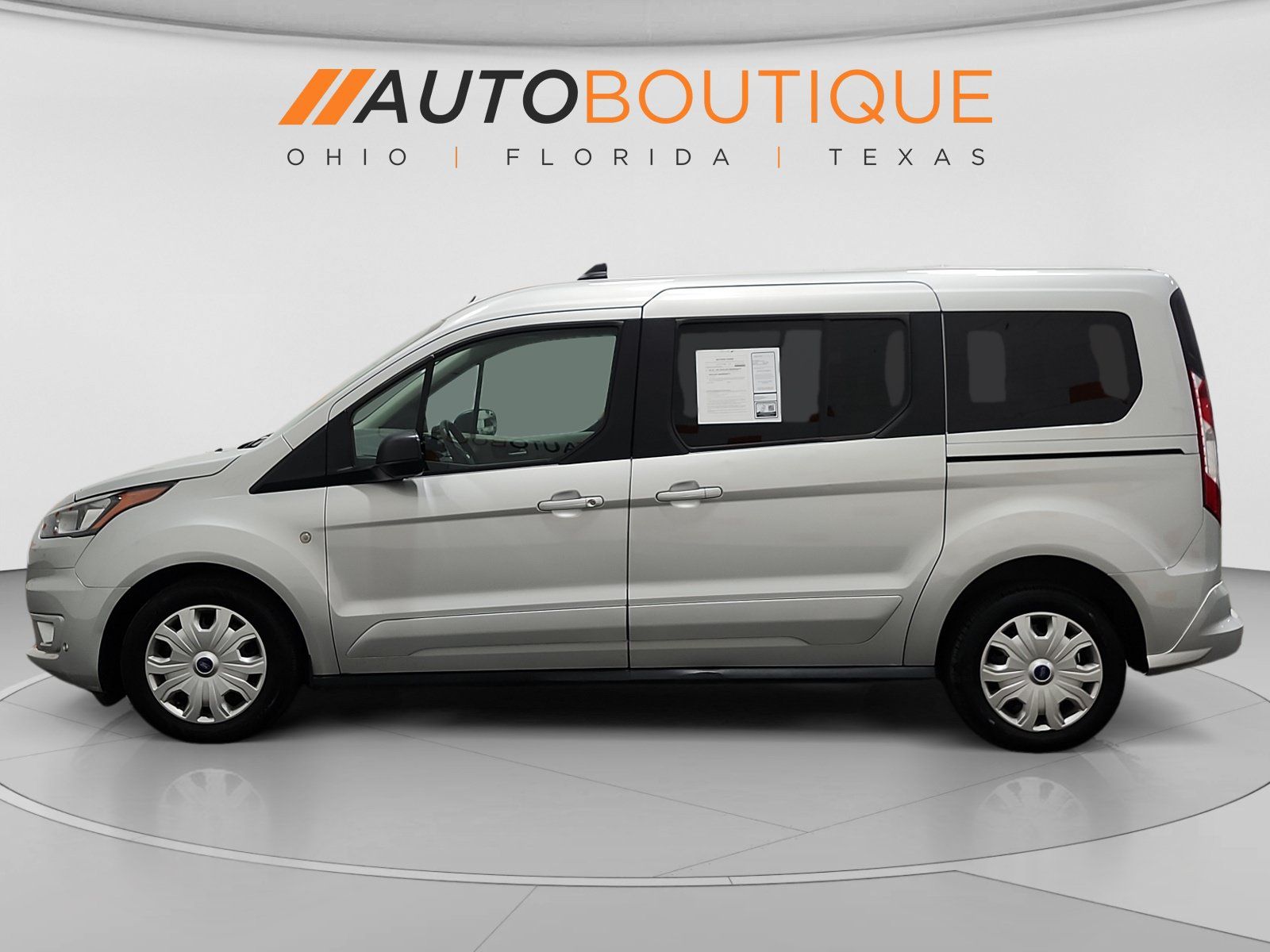 Used 2022 Ford Transit Connect XLT FWD image 2