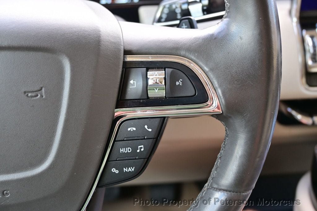 Used 2019 Lincoln Navigator Reserve w/ Cargo Package AWD/4WD image 24