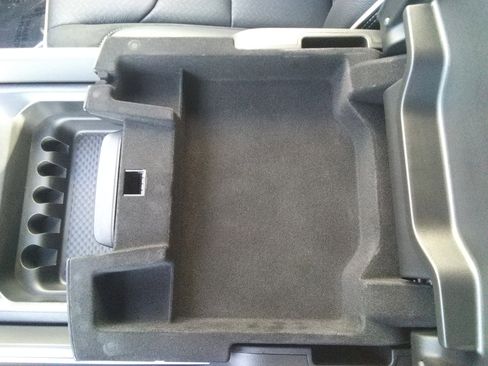 New 2026 RAM 1500 Laramie w/ Night Edition image 18