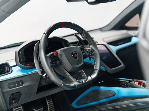 Used 2026 Lamborghini Temerario AWD/4WD image 3