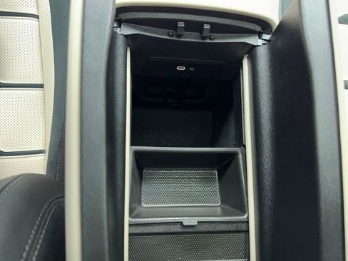 Used 2025 Mercedes-Benz GLE 53 AMG GLE 53 AMG image 31