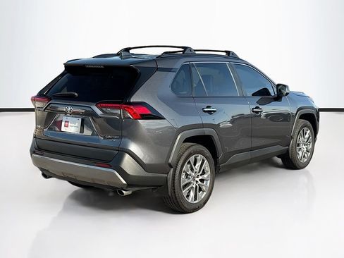Used 2022 Toyota RAV4 Limited AWD/4WD image 5