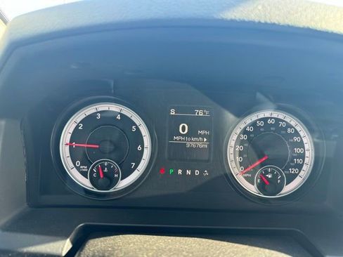 Used 2015 RAM 1500 Express AWD/4WD image 19