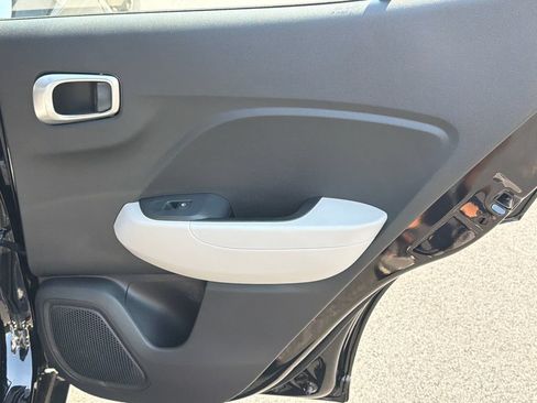 New 2026 Hyundai Venue SEL FWD image 17