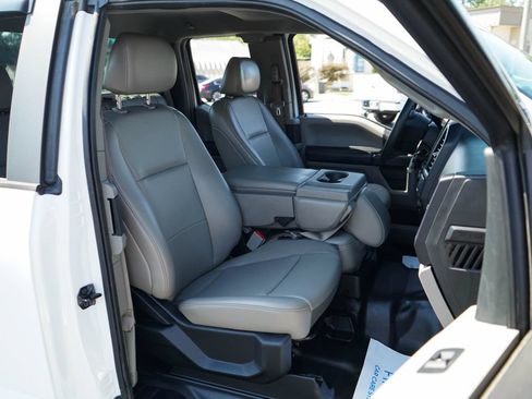 Used 2019 Ford F150 XL w/ Equipment Group 101A Mid AWD/4WD image 12
