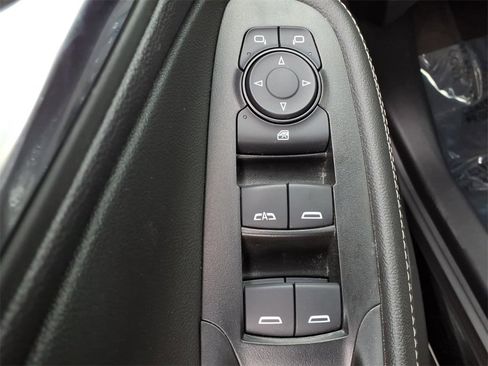 Certified 2025 Buick Encore GX Preferred image 18