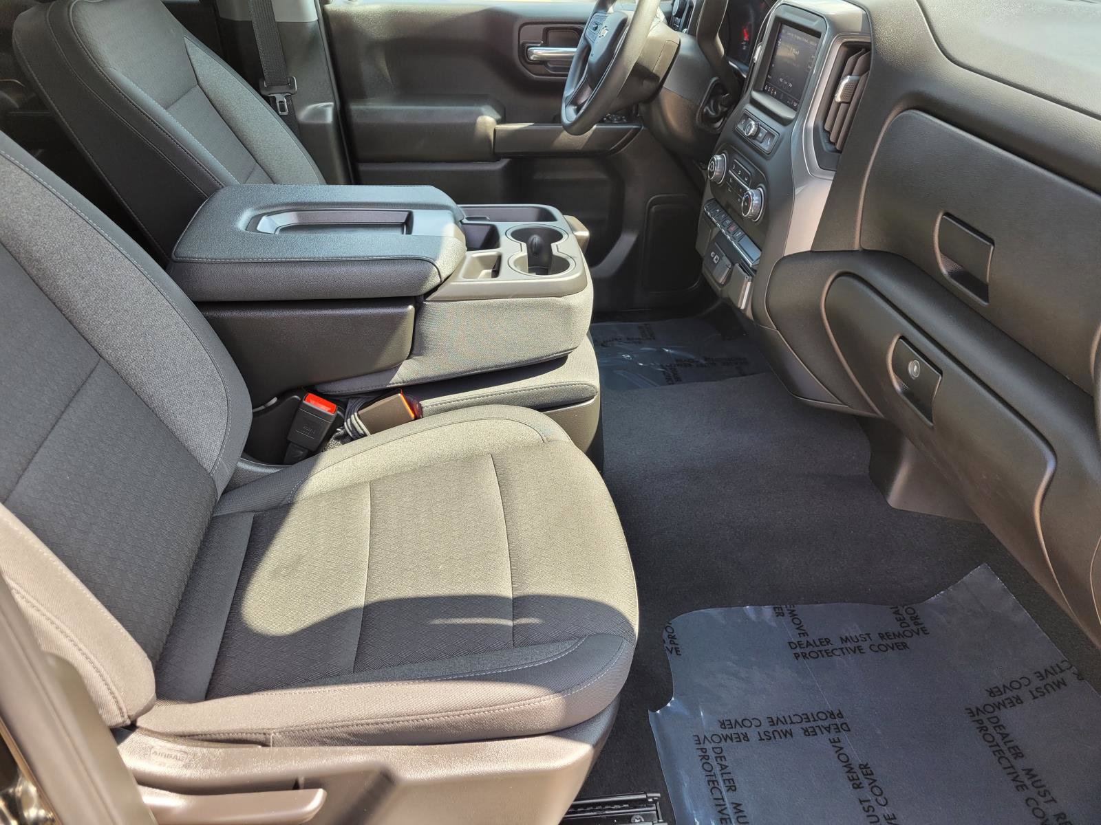 Used 2026 Chevrolet Silverado 1500 Custom AWD/4WD image 10