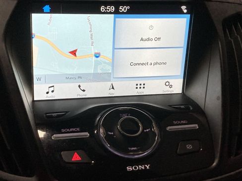 Used 2019 Ford Escape Titanium image 11